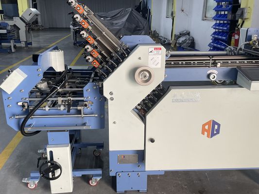 Drie-holes papier vouwmachine 480*1000mm 30-250g 180m/min 380V