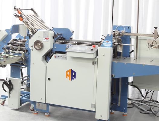 480mm Document die van Breedte het Parallelle Dwarsvouwen Machine met 4 Gespplaten vouwen