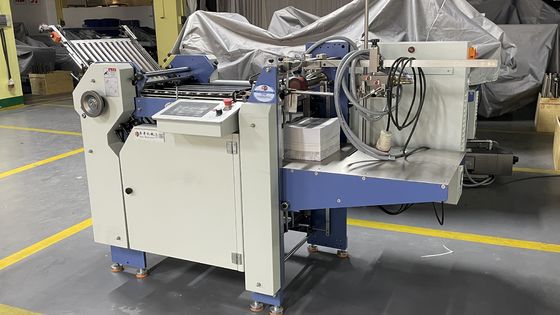Grote Schaal 4 Gesp die Machine 480mm vouwen Aandrijvingstype van het Breedtetoestel