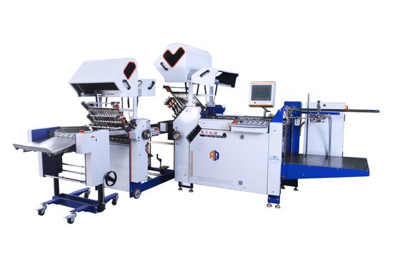 Industriële vouwmachine voor het vouwen van pamfletten voor breedformaatpapier met kruisvouwingsunit voor het inbrengen